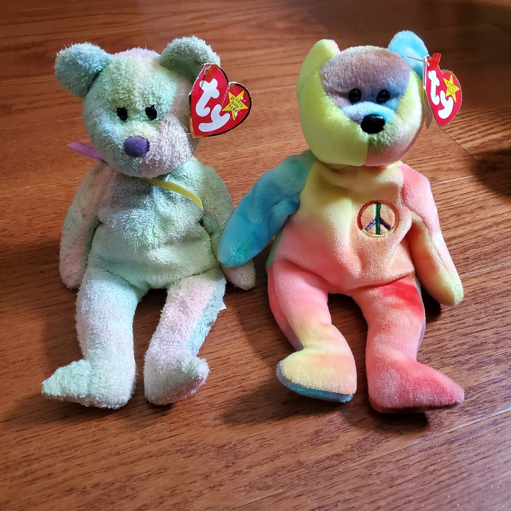 TY beanie babies Groovy and Peace